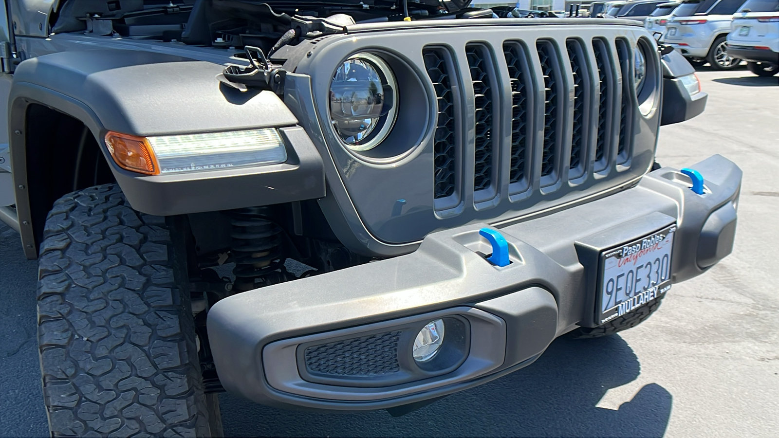 Used 2023 Jeep Wrangler Unlimited Rubicon 4xe w/ Cold Weather Group AWD/4WD image 12