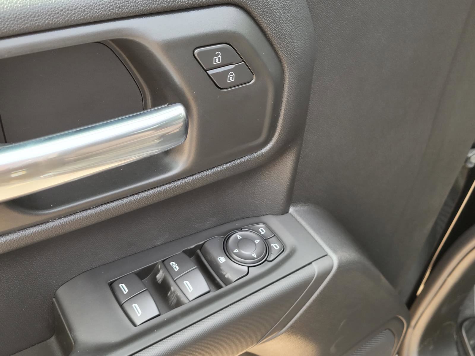 New 2026 Chevrolet Silverado 1500 Custom RWD image 13