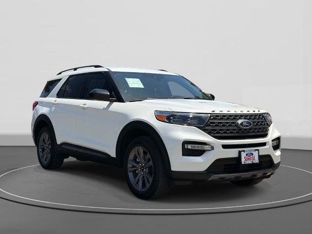Certified 2023 Ford Explorer XLT w/ Equipment Group 202A AWD/4WD image 4