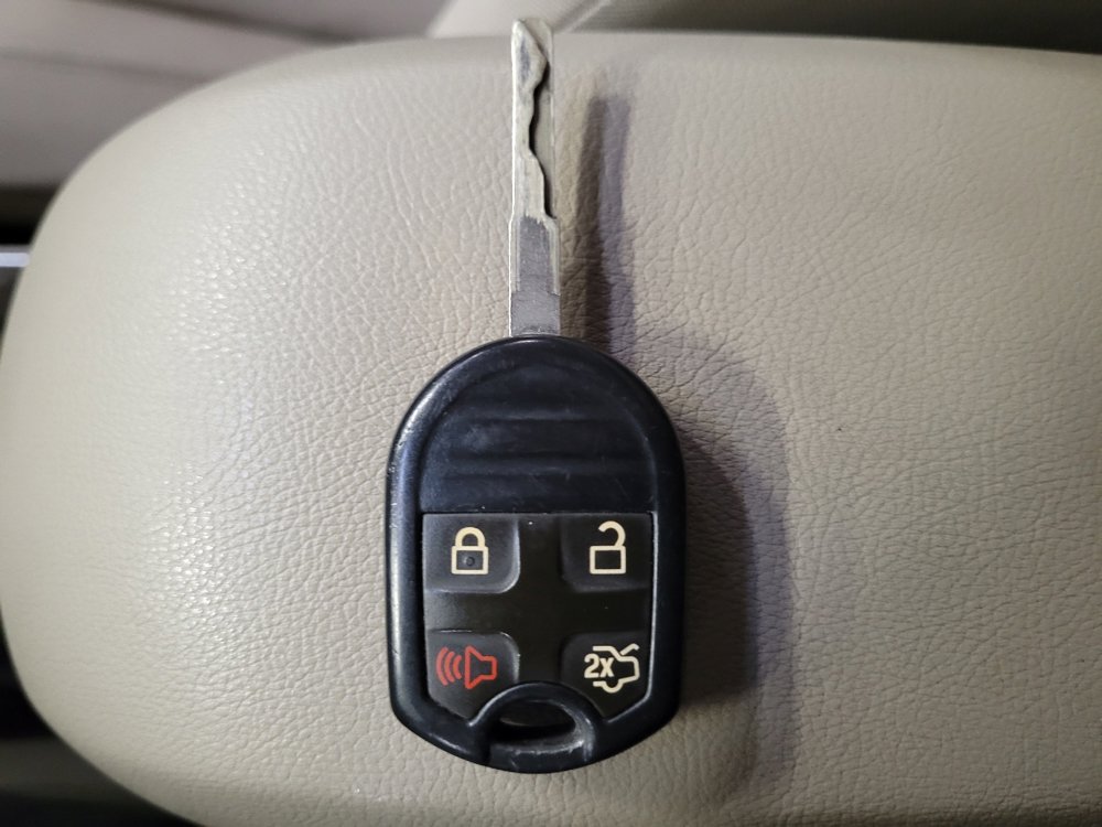 Used 2019 Ford Fiesta SE FWD image 32
