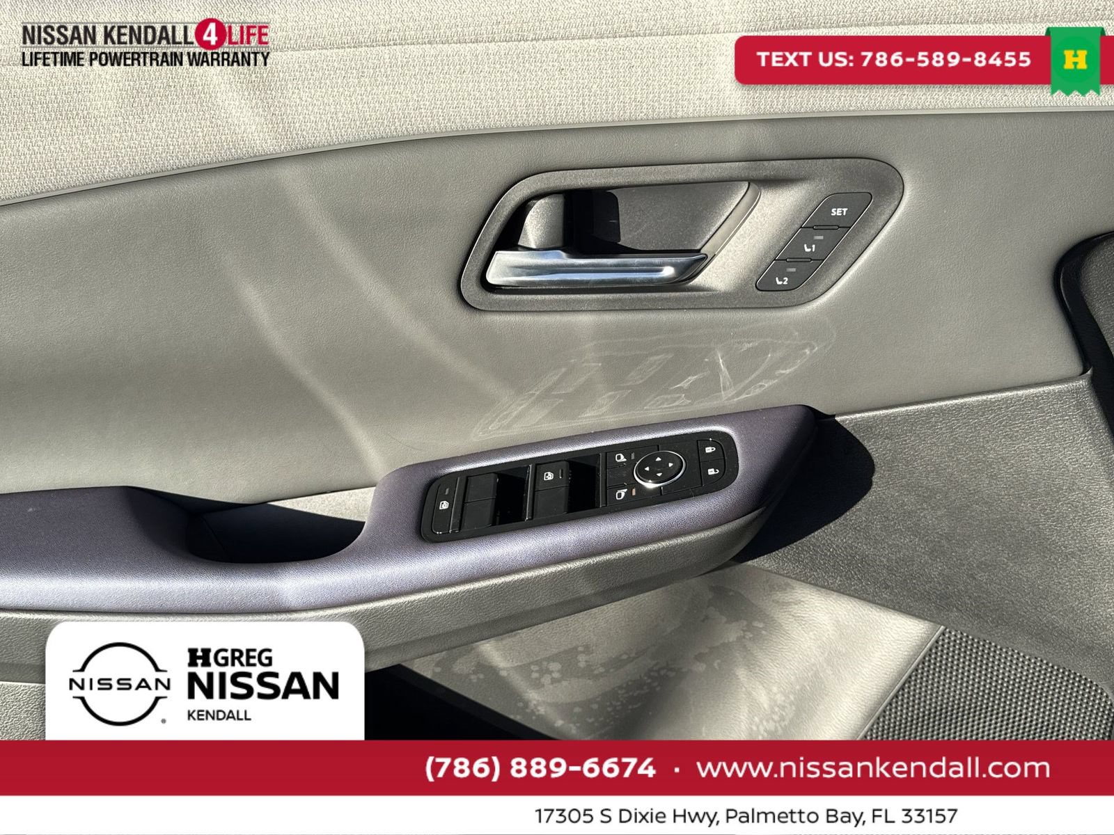 New 2026 Nissan Leaf Platinum+ w/ Cargo Package (Platinum+) FWD image 19