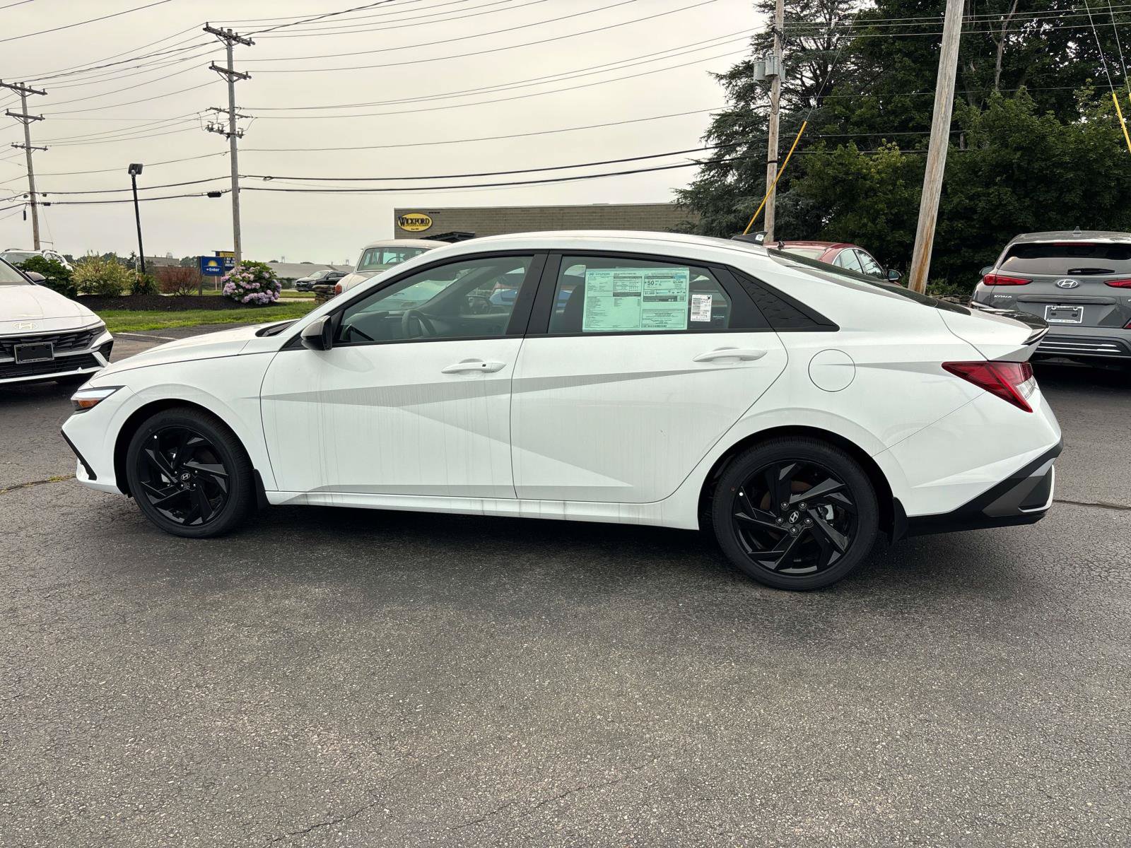 Certified 2026 Hyundai Elantra SEL FWD image 2