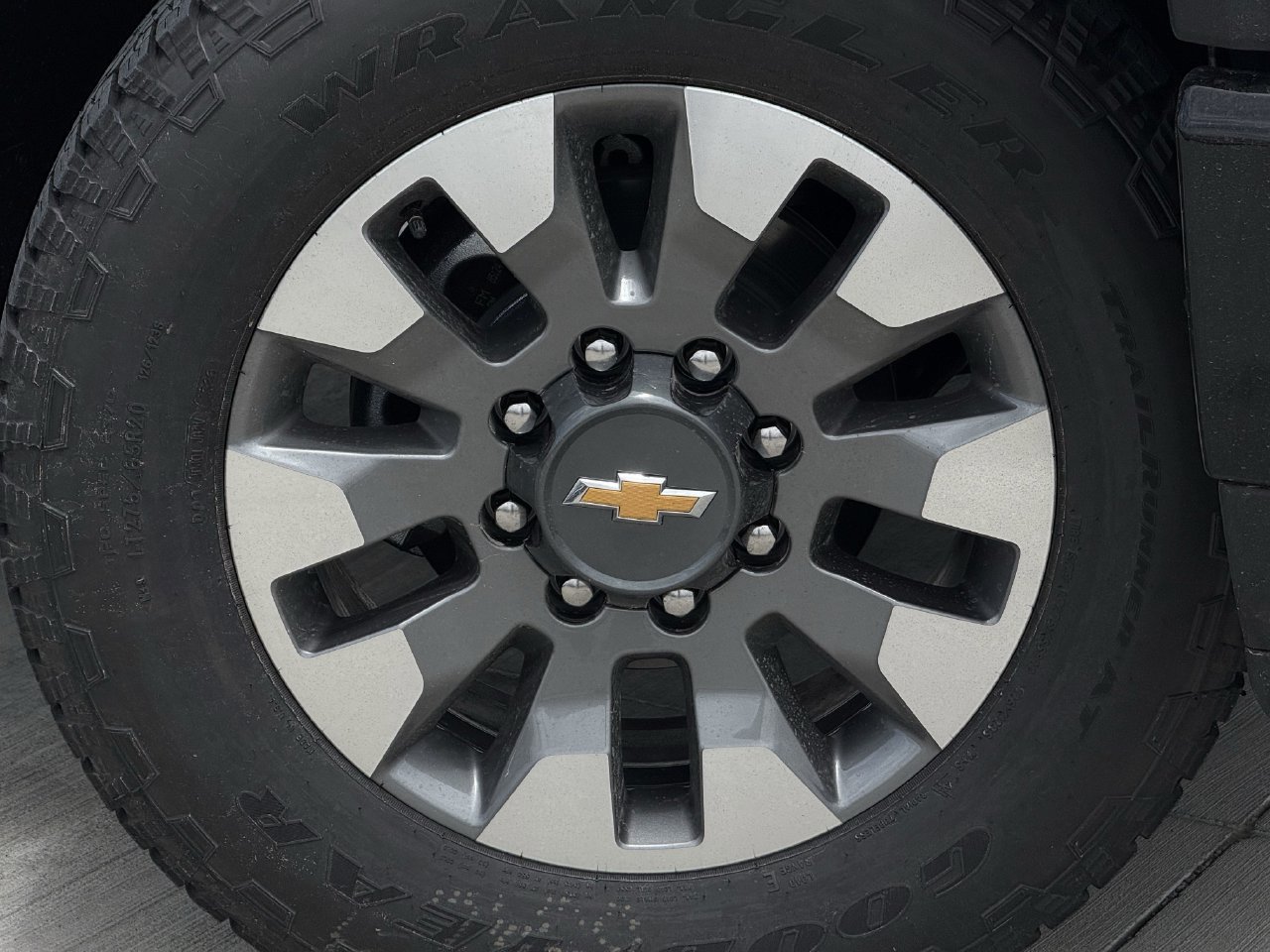 New 2026 Chevrolet Silverado 2500 Custom w/ Custom Value Package AWD/4WD image 8