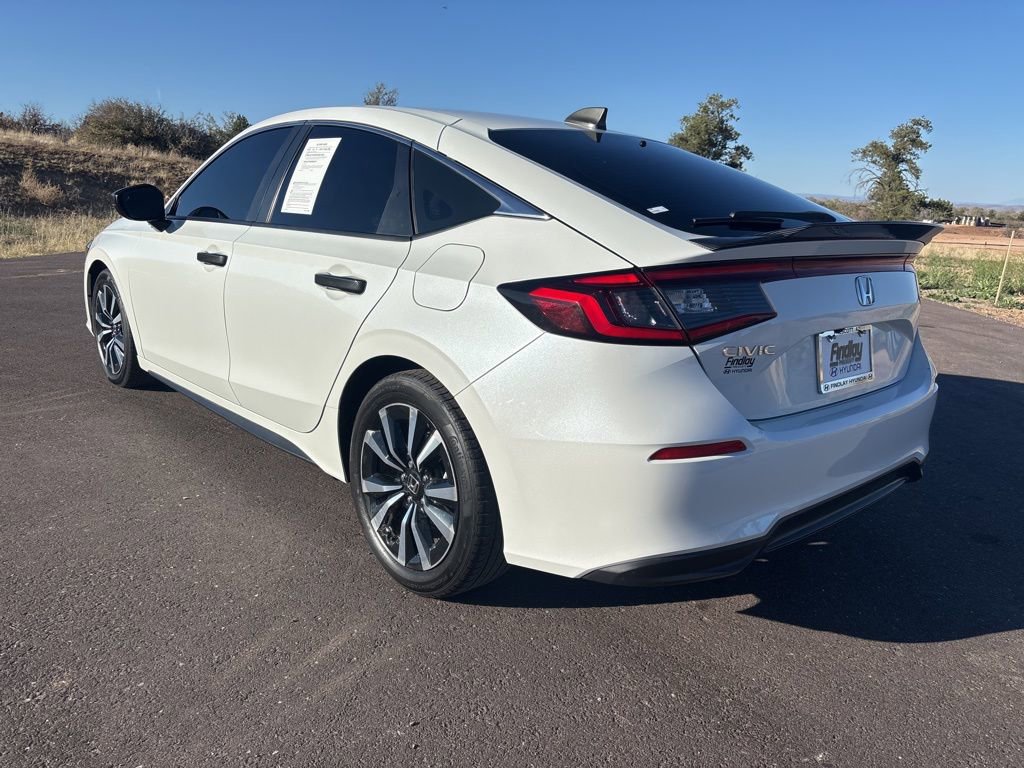 Used 2024 Honda Civic EX-L image 6
