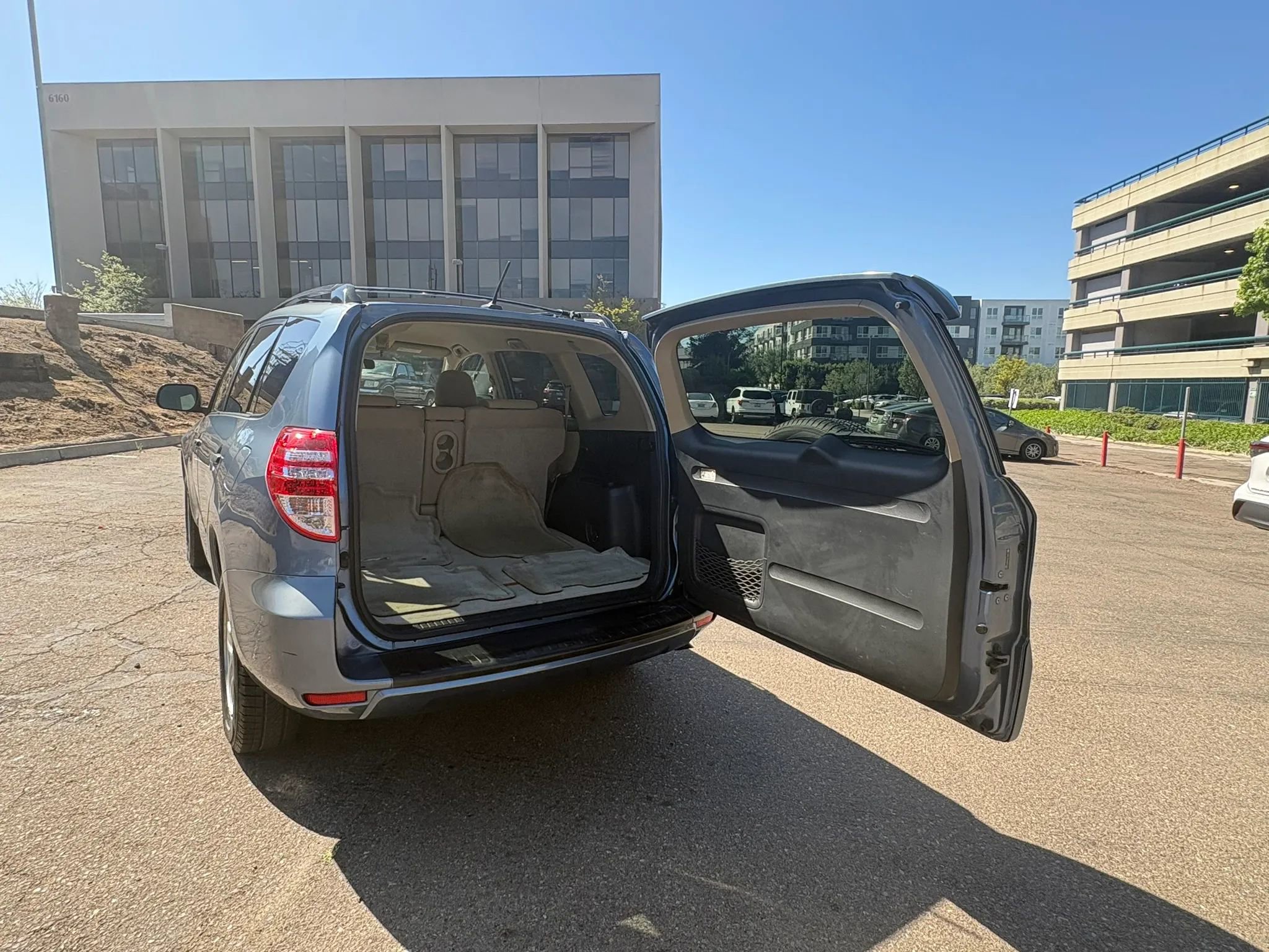 Used 2010 Toyota RAV4 2WD image 19