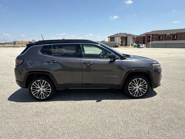 Used 2023 Jeep Compass Limited w/ Elite Group image 14