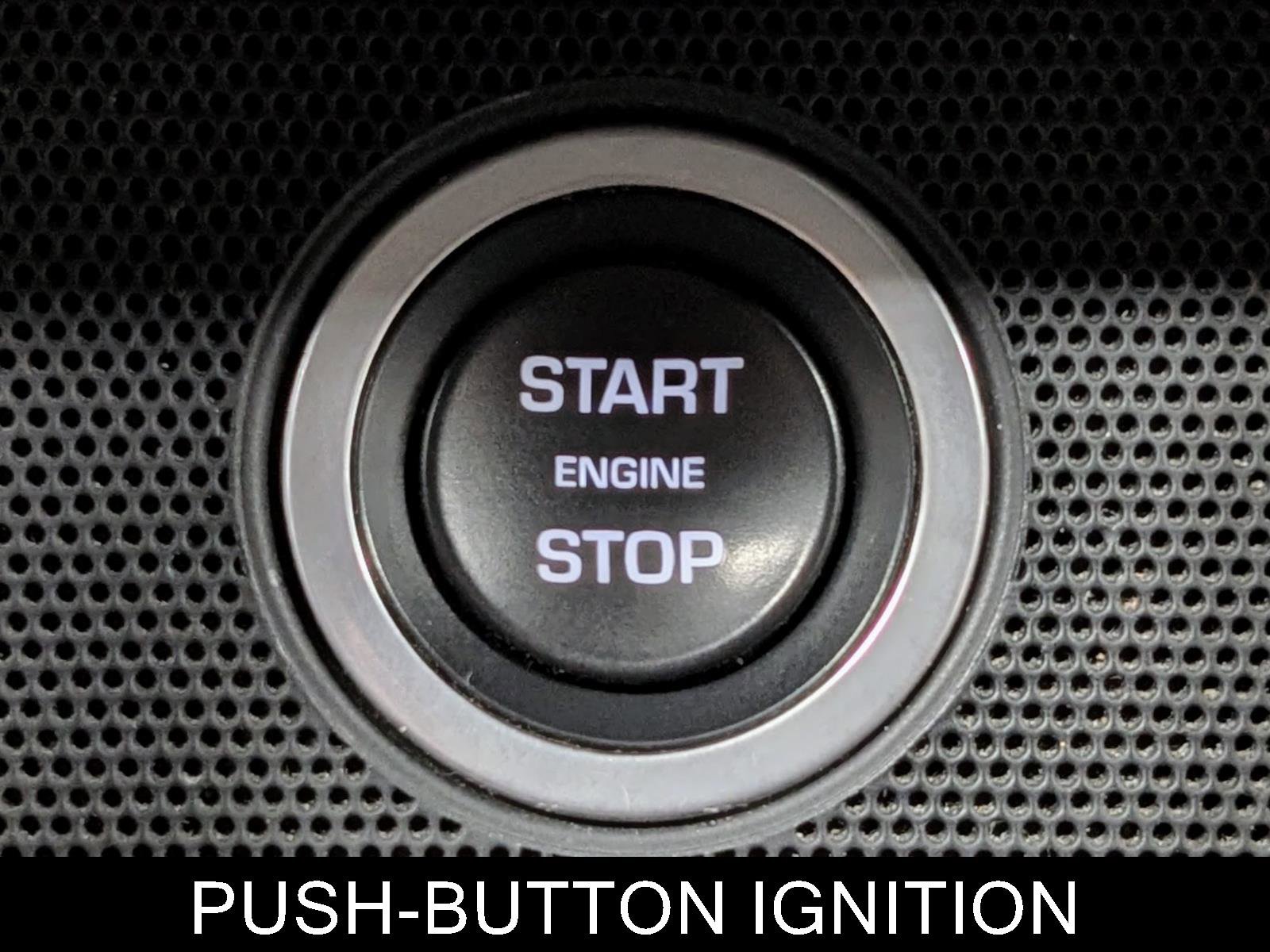 Used 2020 Land Rover Range Rover image 30