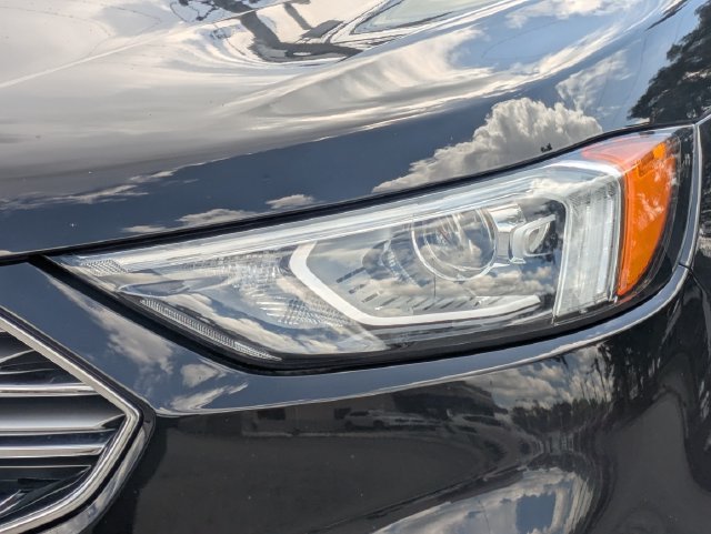 Used 2021 Ford Edge Titanium w/ Cargo Accessory Package FWD image 10