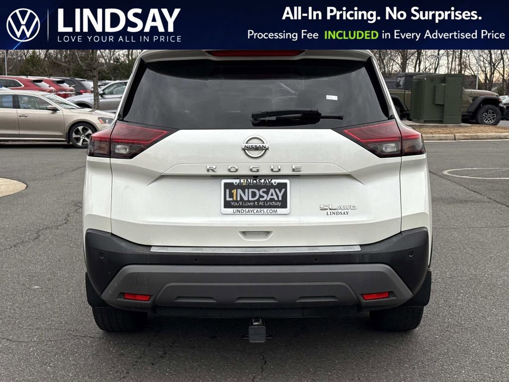 Used 2021 Nissan Rogue SL w/ Premium Package image 4