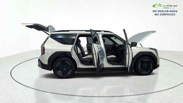 Used 2024 Kia EV9 GT-Line AWD/4WD image 19