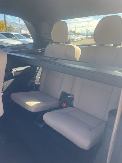 New 2026 Volvo XC90 T8 Plus w/ Protection Package image 23