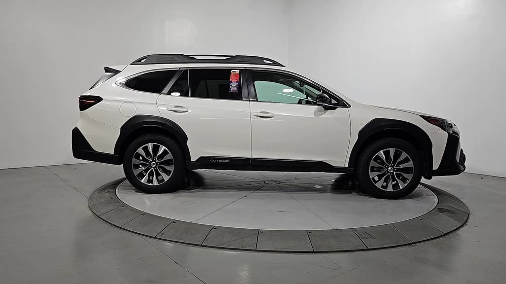 Certified 2023 Subaru Outback Limited AWD/4WD image 8