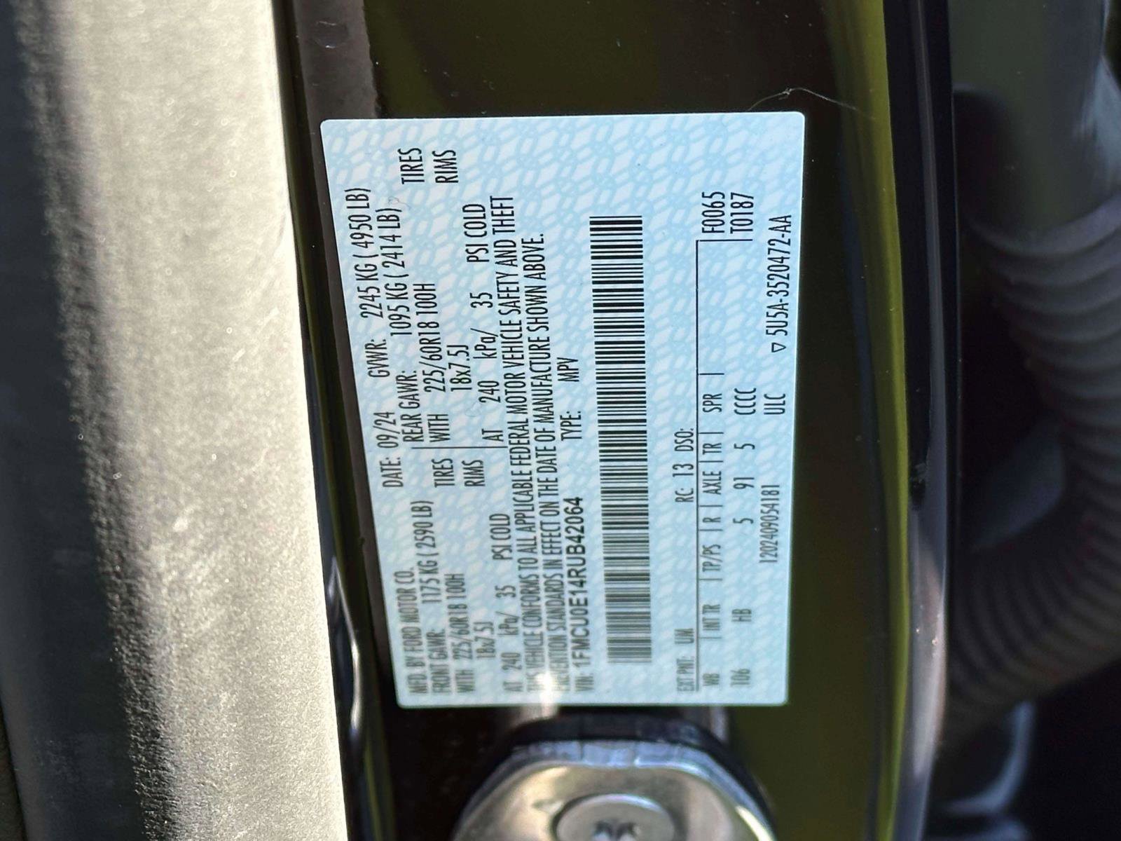 Used 2024 Ford Escape SE image 18