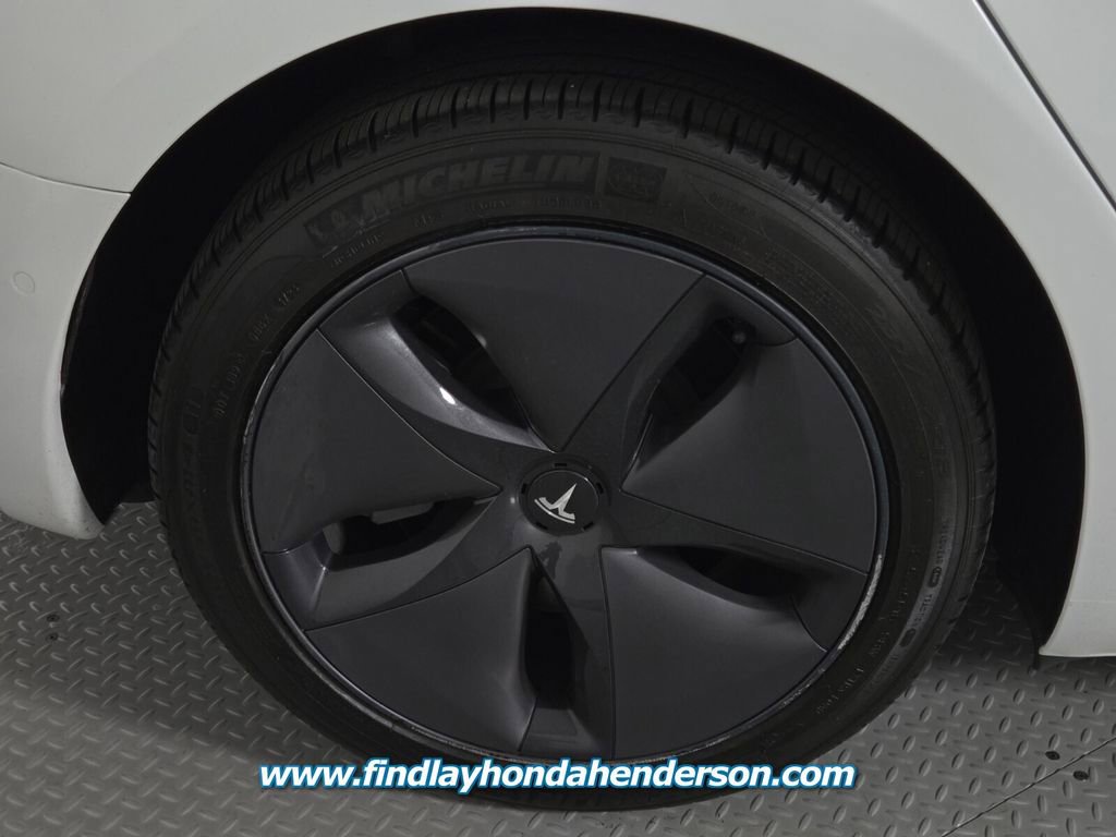 Used 2022 Tesla Model 3 Long Range image 11