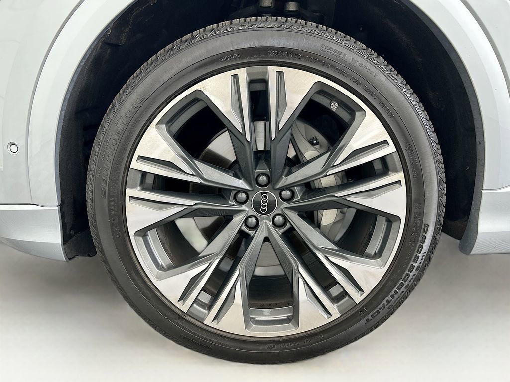 Certified 2025 Audi Q8 Premium Plus w/ Premium Plus Package image 29