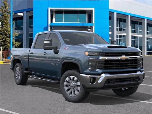 New 2026 Chevrolet Silverado 2500 LT w/ All Star Edition AWD/4WD image 7