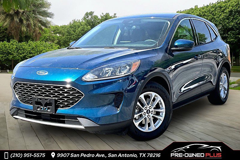Used 2020 Ford Escape SE image 1