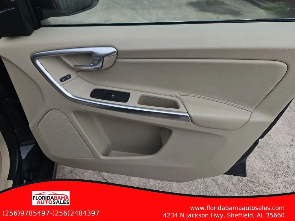 Used 2015 Volvo XC60 T5 Platinum FWD image 5