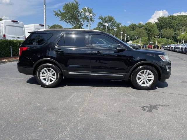Used 2016 Ford Explorer XLT w/ Equipment Group 202A FWD image 37