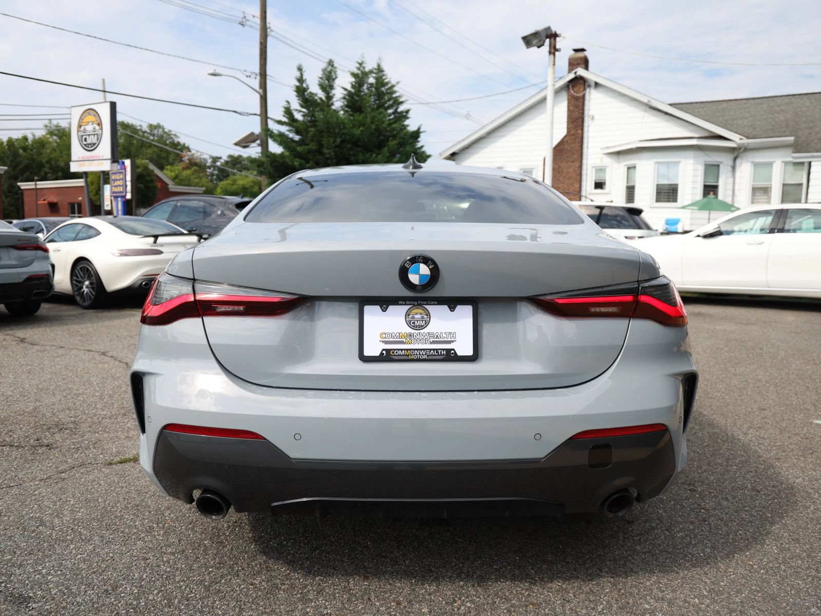 Used 2022 BMW 430i xDrive Coupe w/ M Sport Package AWD/4WD image 8