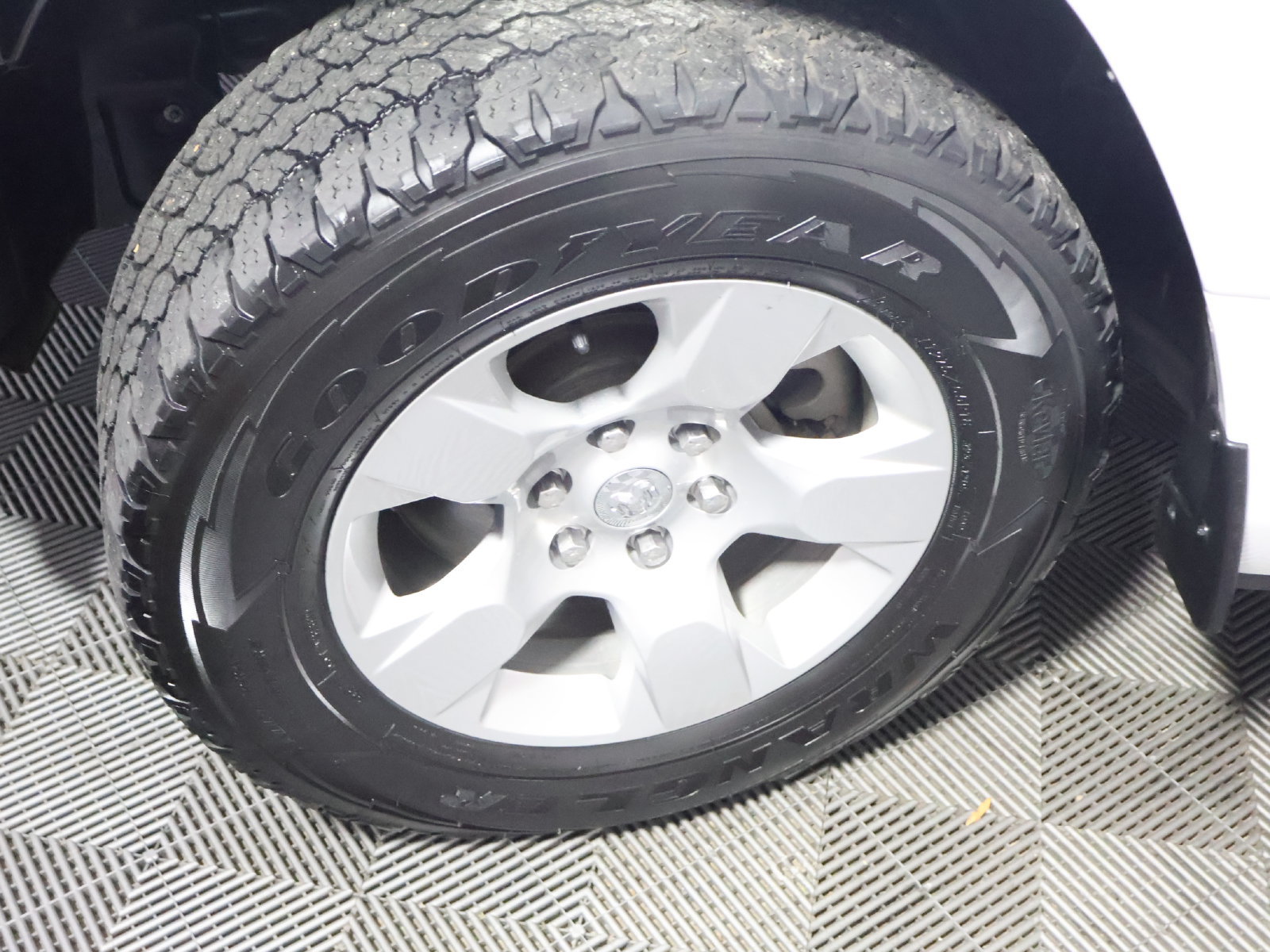 Used 2022 RAM 1500 Big Horn AWD/4WD image 24