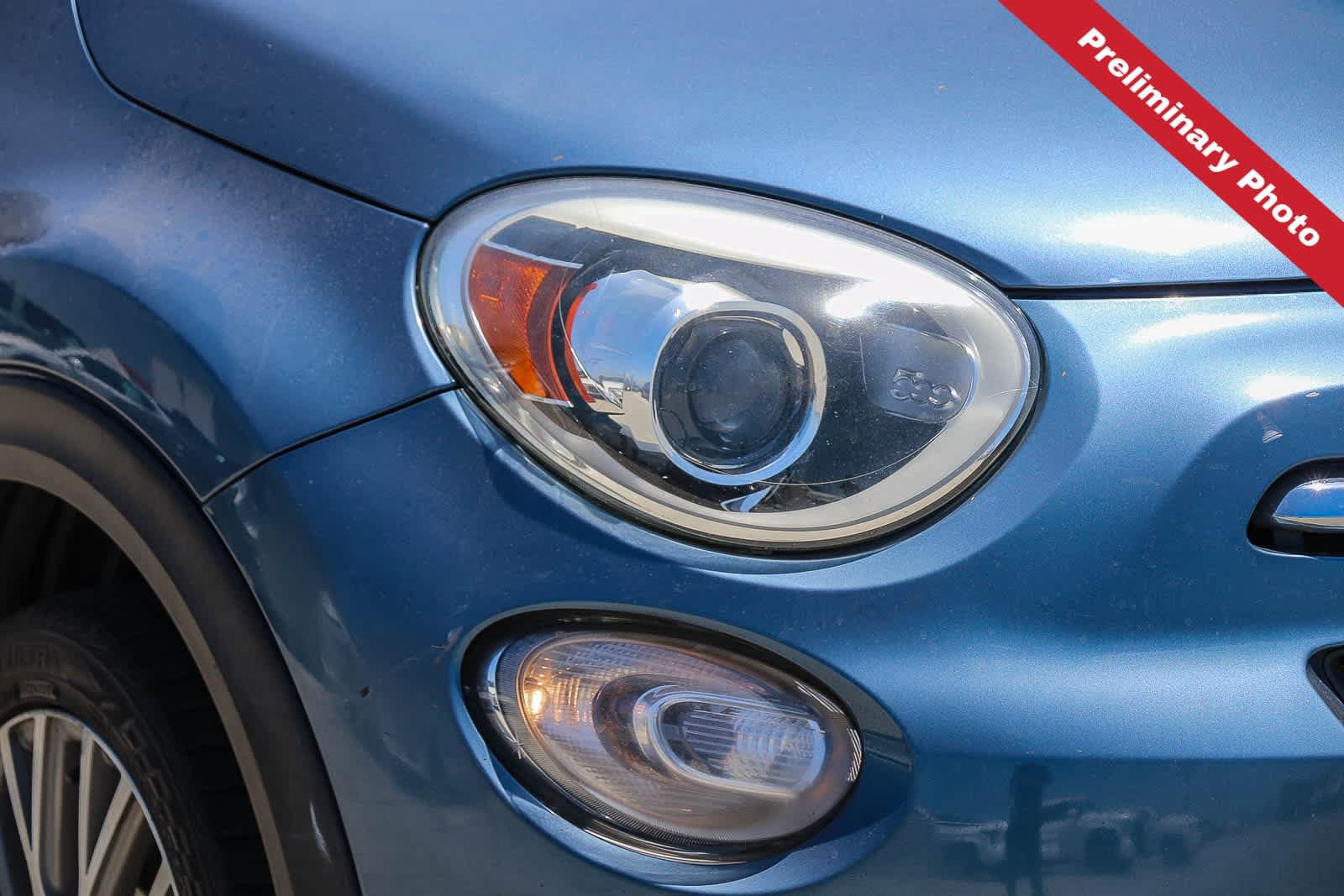 Used 2017 FIAT 500X Lounge w/ Advanced Safety Package FWD image 4