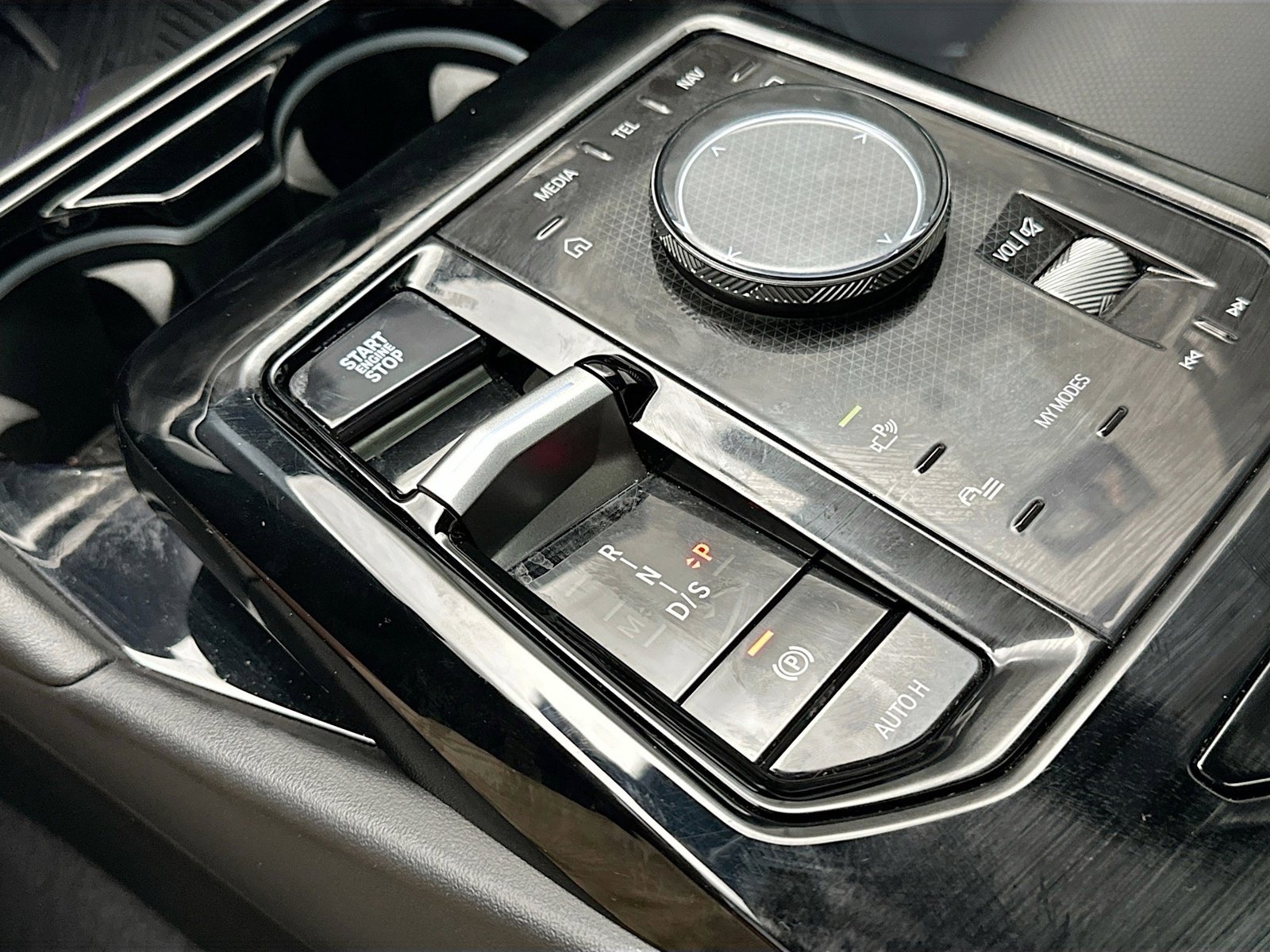 Used 2024 BMW 530i w/ M Sport Package image 13