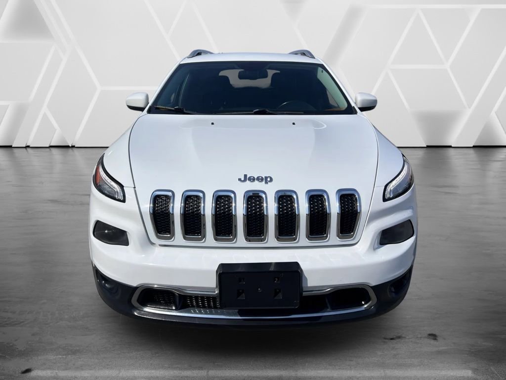 Used 2016 Jeep Cherokee Limited AWD/4WD image 3