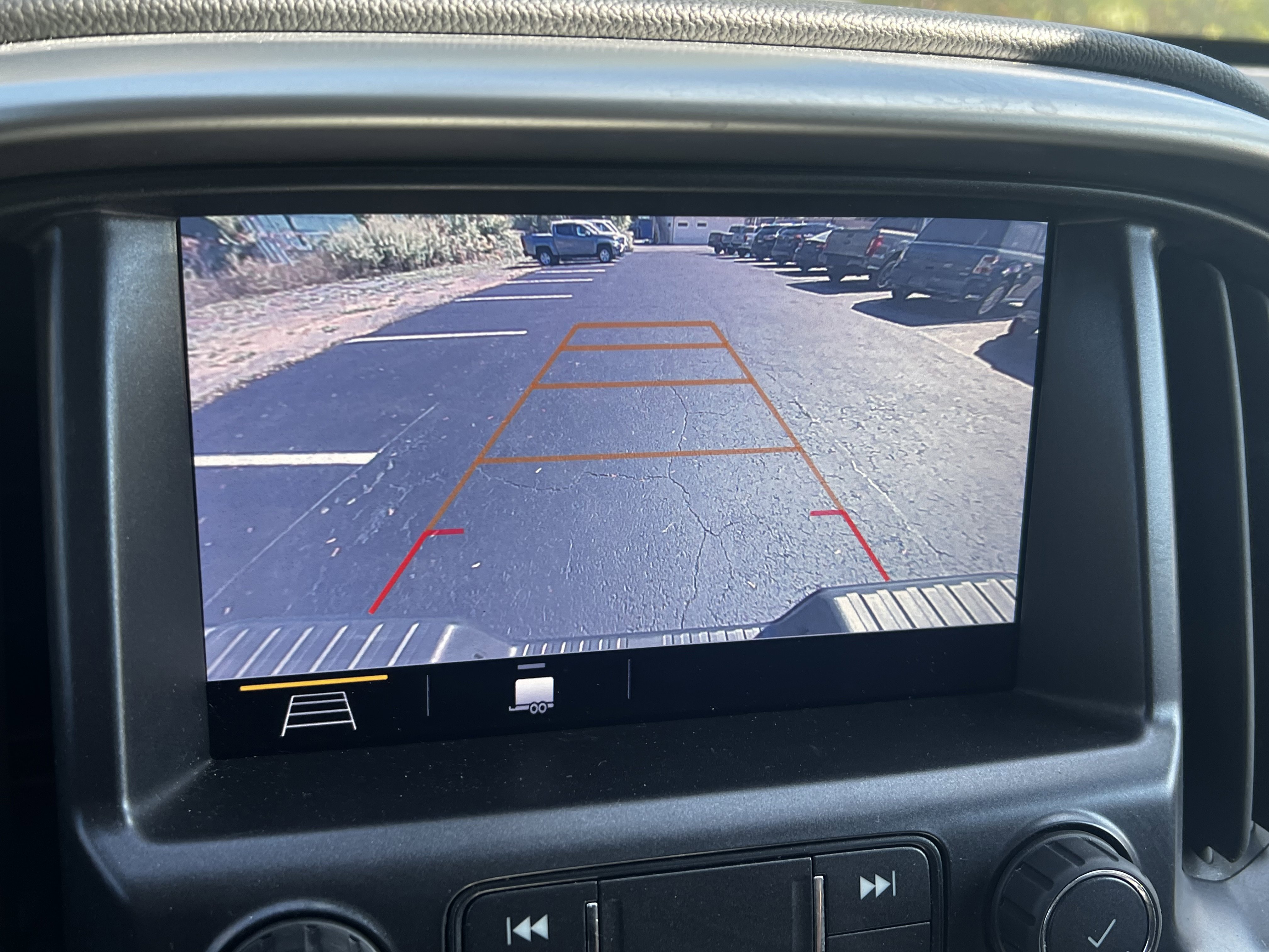 Used 2021 Chevrolet Colorado ZR2 w/ ZR2 Dusk Special Edition image 16