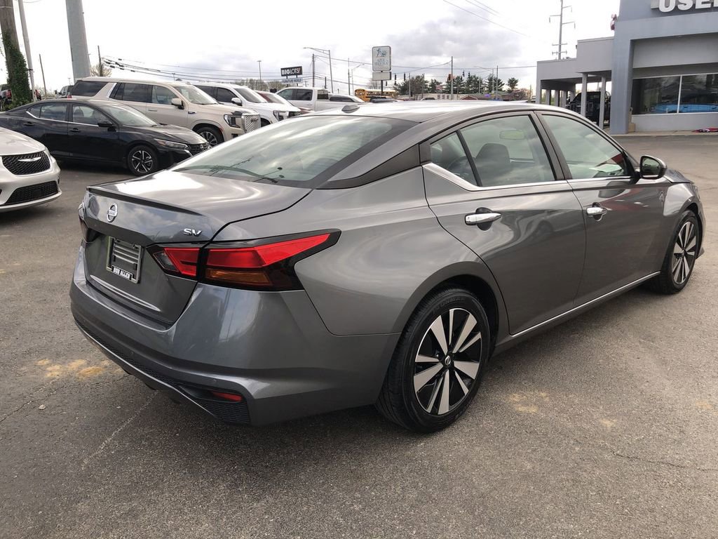 Used 2022 Nissan Altima 2.5 SV FWD image 13