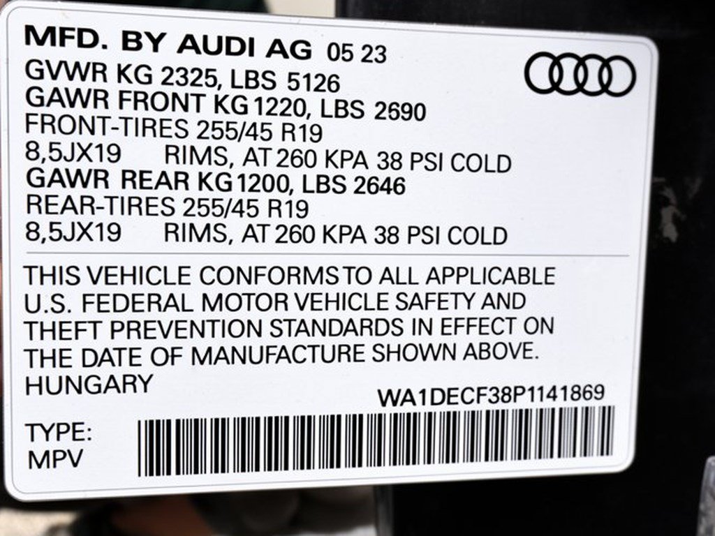Used 2023 Audi Q3 2.0T Premium w/ Black Optic Sport Package AWD/4WD image 31