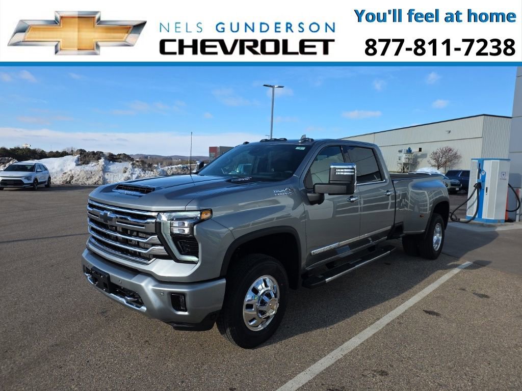 New 2026 Chevrolet Silverado 3500 High Country w/ Technology Package image 3