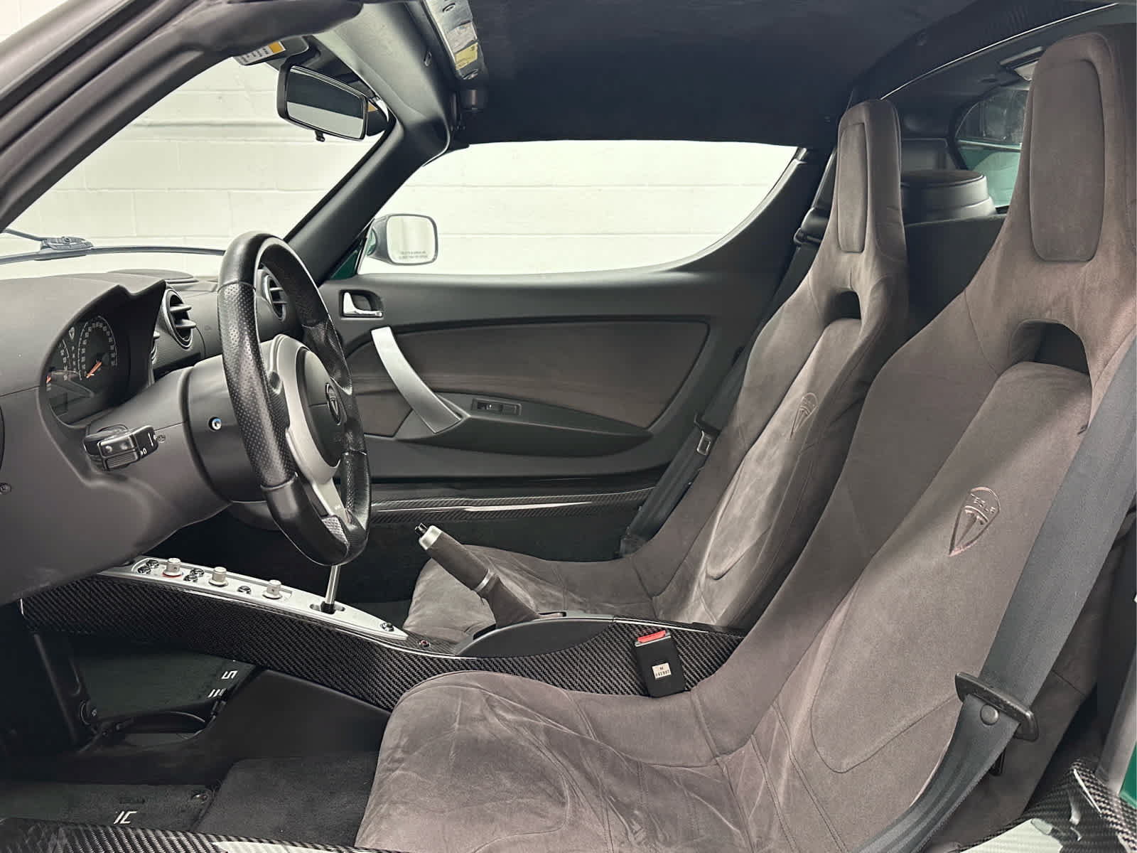 Used 2008 Tesla Roadster RWD image 11
