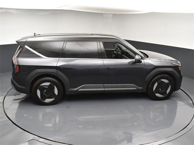 Certified 2026 Kia EV9 Light image 48