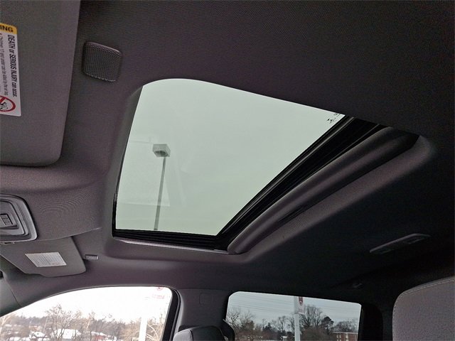 Used 2023 GMC Sierra 2500 Denali w/ Denali Ultimate Package image 14