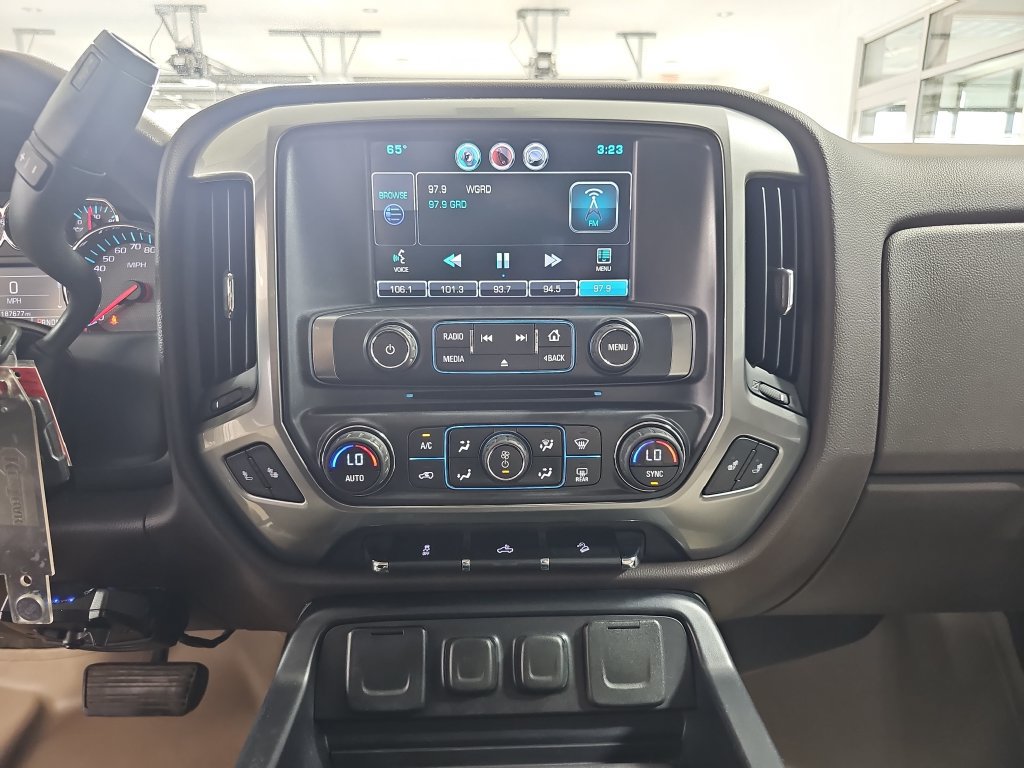 Used 2015 Chevrolet Silverado 1500 LT w/ All Star Edition AWD/4WD image 25