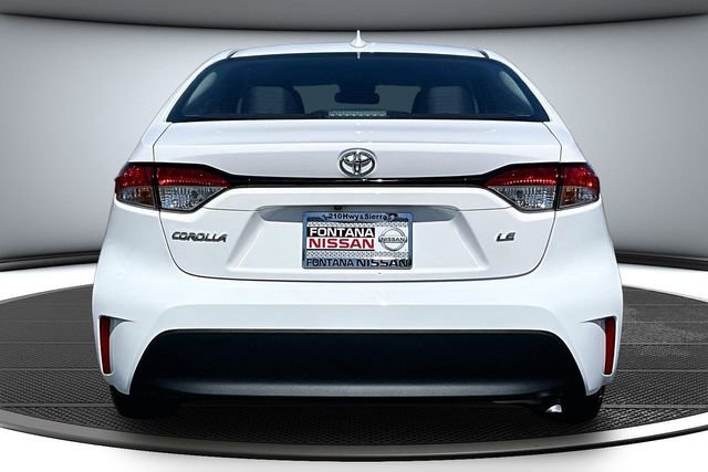 Used 2025 Toyota Corolla LE image 5