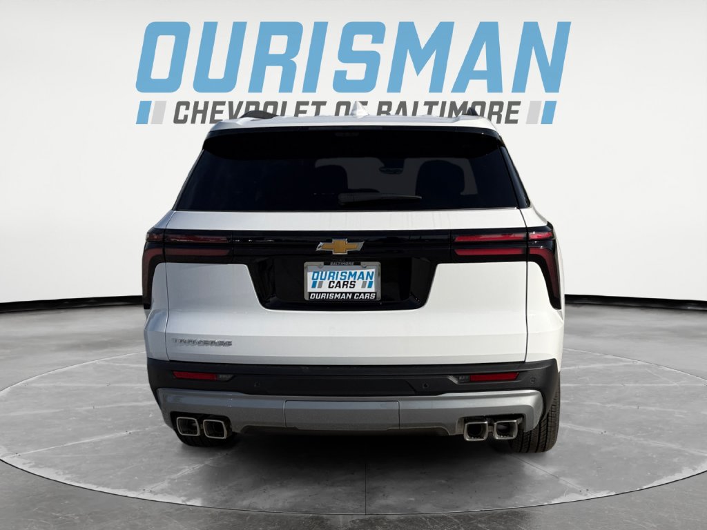 New 2027 Chevrolet Traverse LT w/ Driver Confidence Package FWD image 5