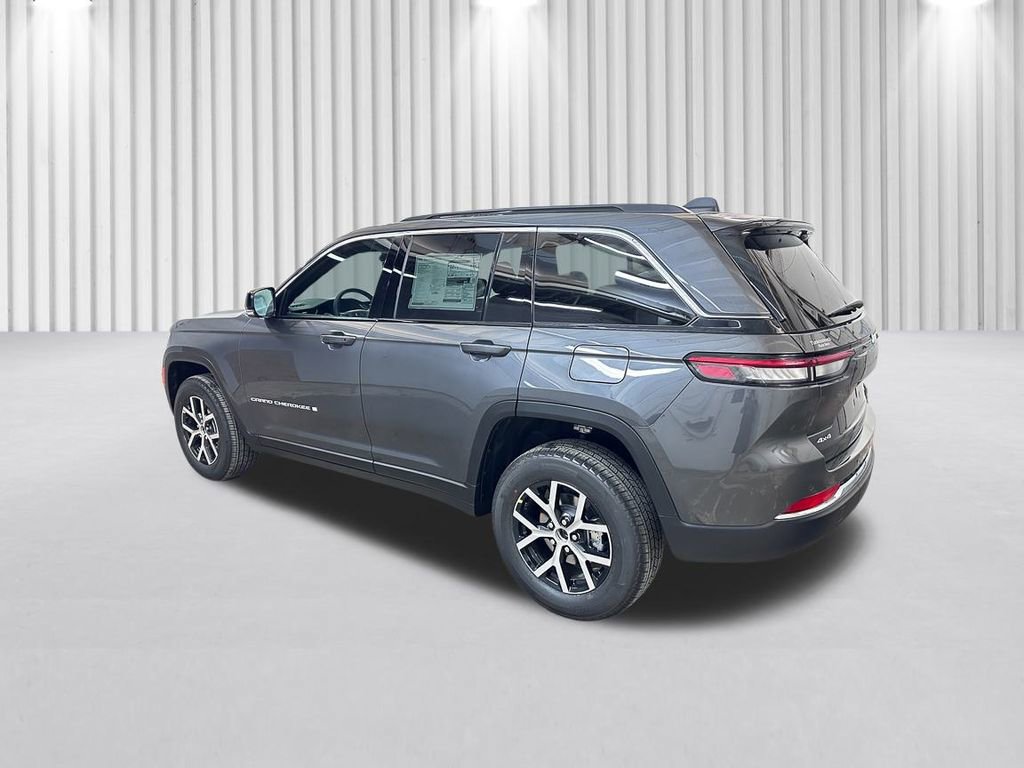 New 2025 Jeep Grand Cherokee Limited image 7