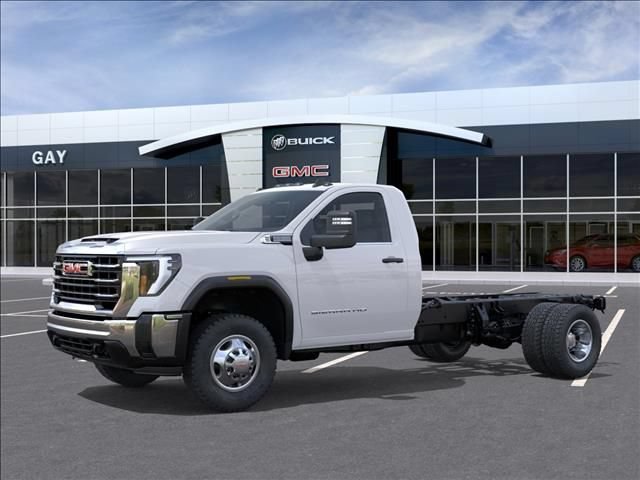 New 2026 GMC Sierra 3500 Pro w/ Convenience Package AWD/4WD video 2
