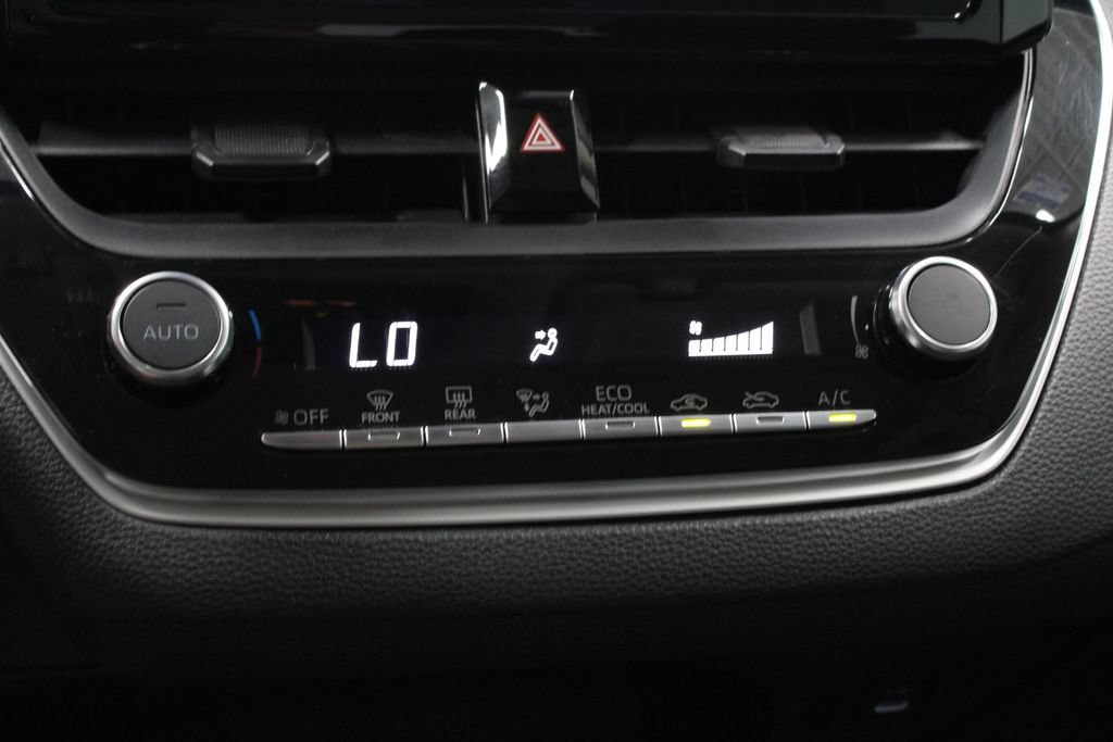 Used 2024 Toyota Corolla LE FWD image 26