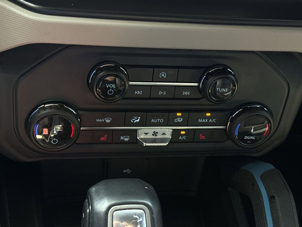 Used 2022 Ford Bronco Wildtrak image 21