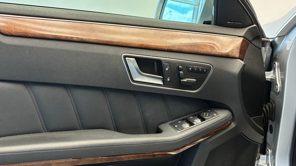 Used 2012 Mercedes-Benz E 350 Sedan image 10