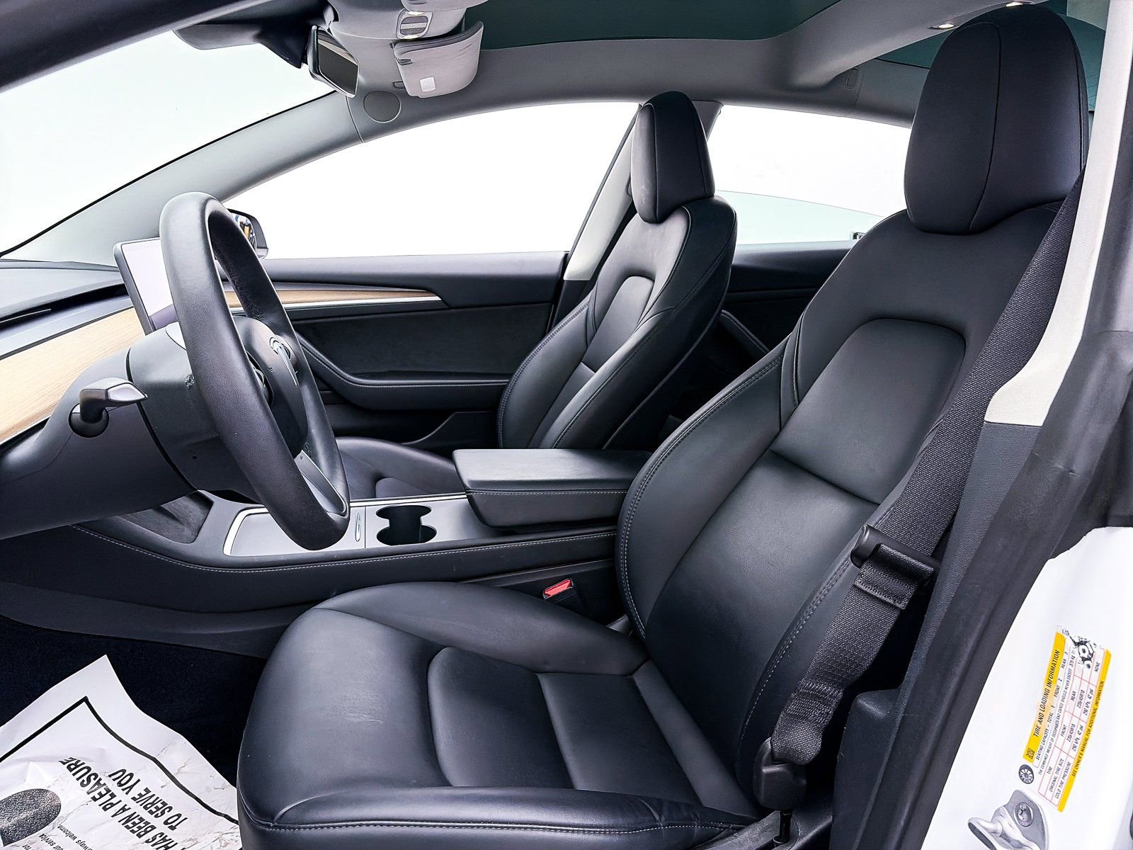 Used 2023 Tesla Model 3 Standard Range image 17