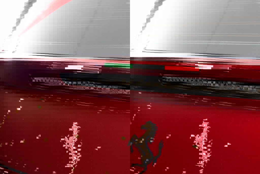 Certified 2019 Ferrari GTC4Lusso T RWD image 21