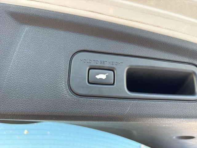 Used 2022 Acura MDX SH-AWD w/ Advance Package image 12