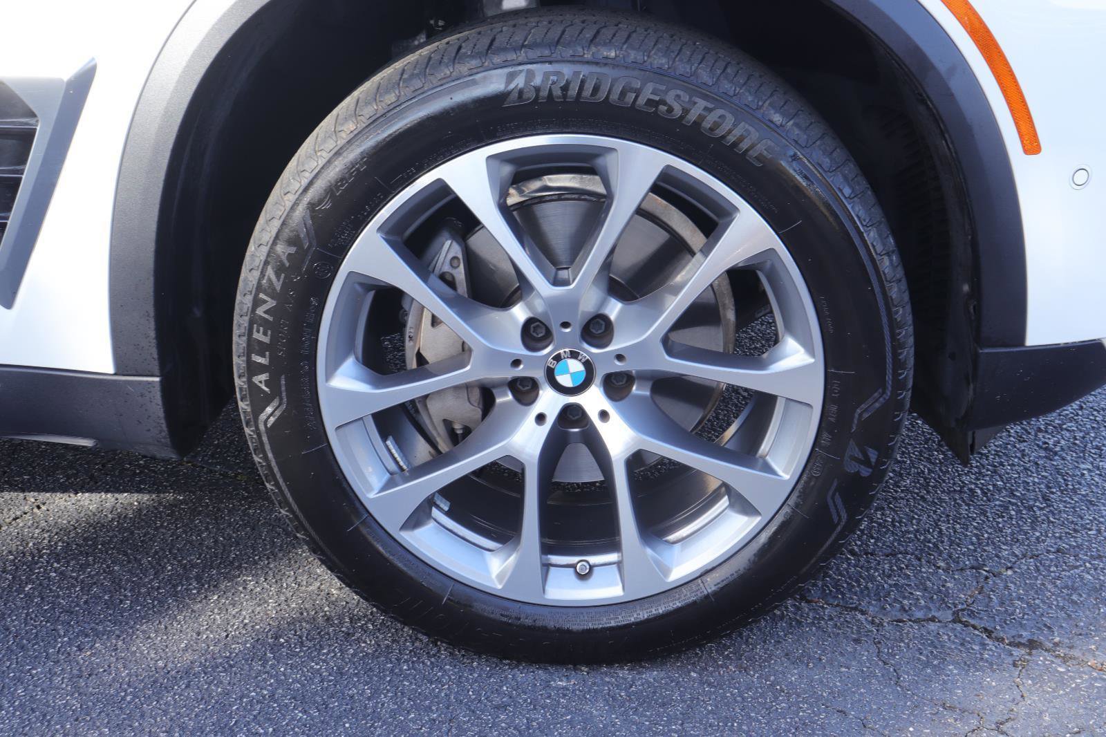 Used 2024 BMW X5 xDrive40i w/ Premium Package image 45