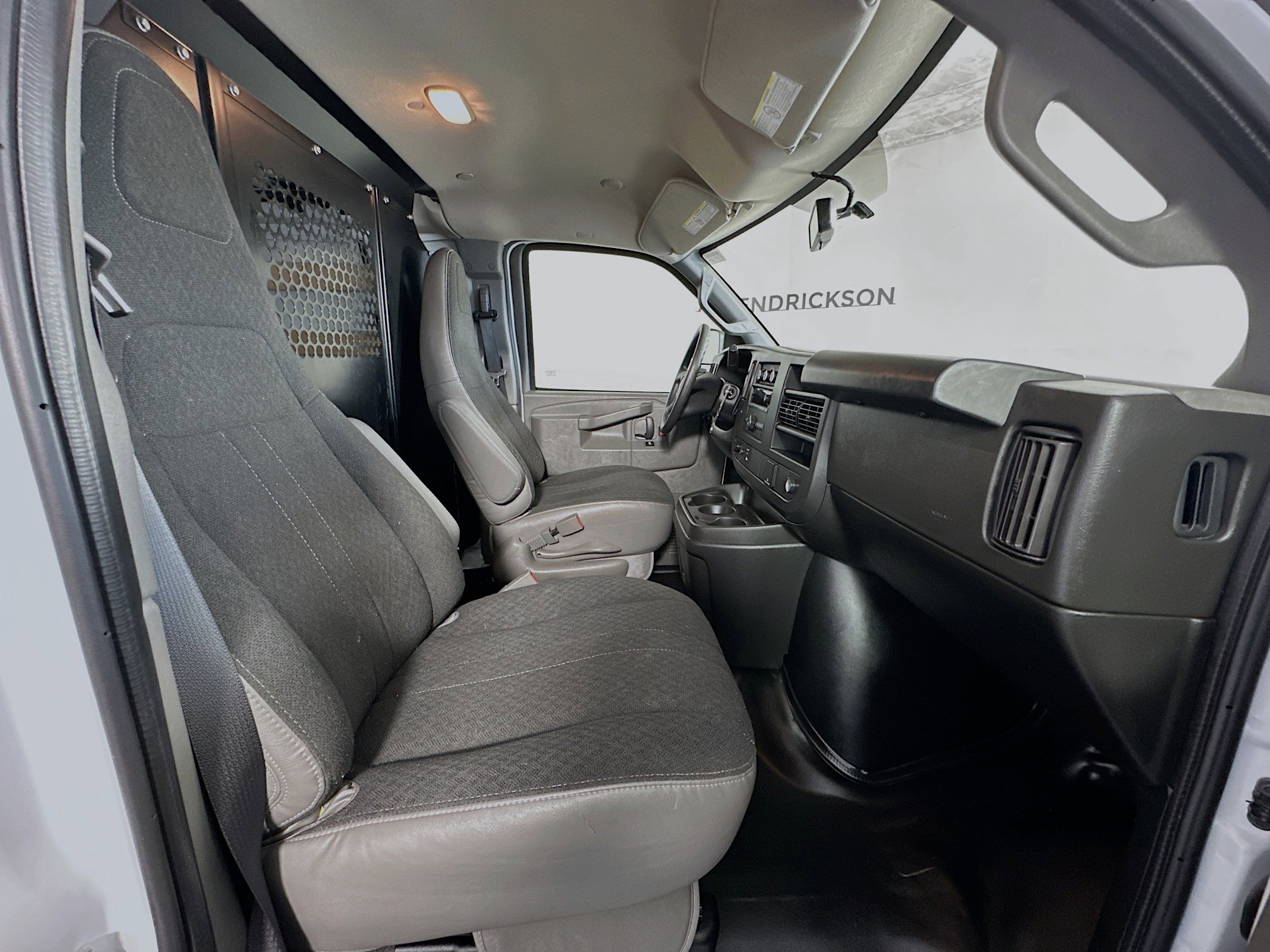 Used 2024 GMC Savana 2500 Work Van w/ Driver Convenience Package image 26