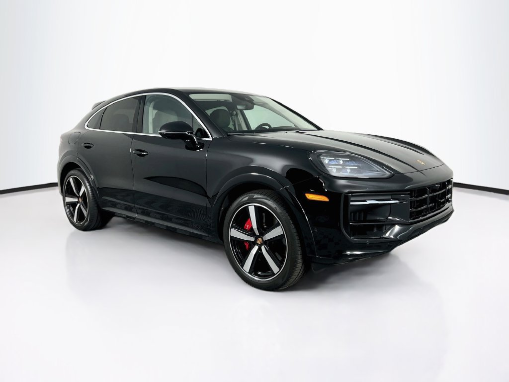 Used 2026 Porsche Cayenne S AWD/4WD image 7