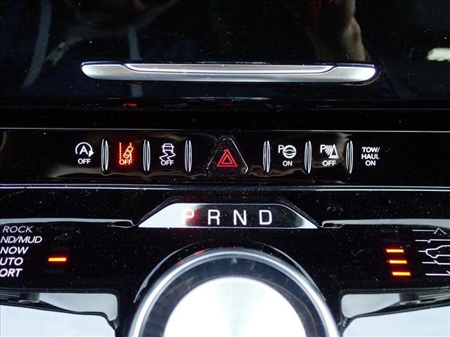 New 2026 Jeep Grand Wagoneer 4WD image 21